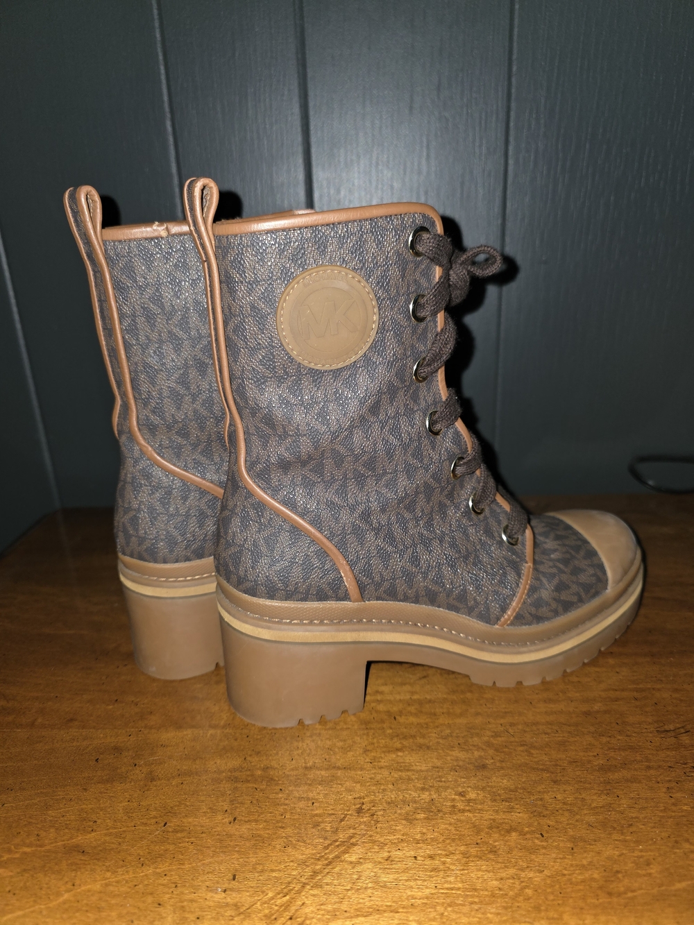 Michael Kors Brown Lace-Up Platform Boots Size 6